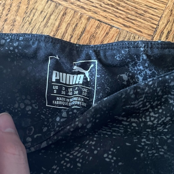 Puma Printed Capris - Picture 3 of 6